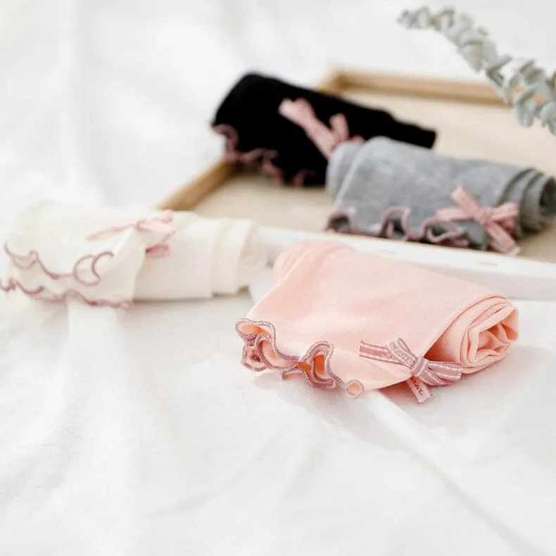 Eleanor Ruffle Bow Capri Leggings