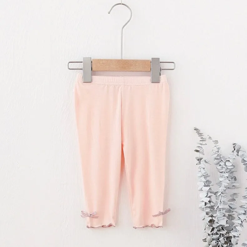Eleanor Ruffle Bow Capri Leggings