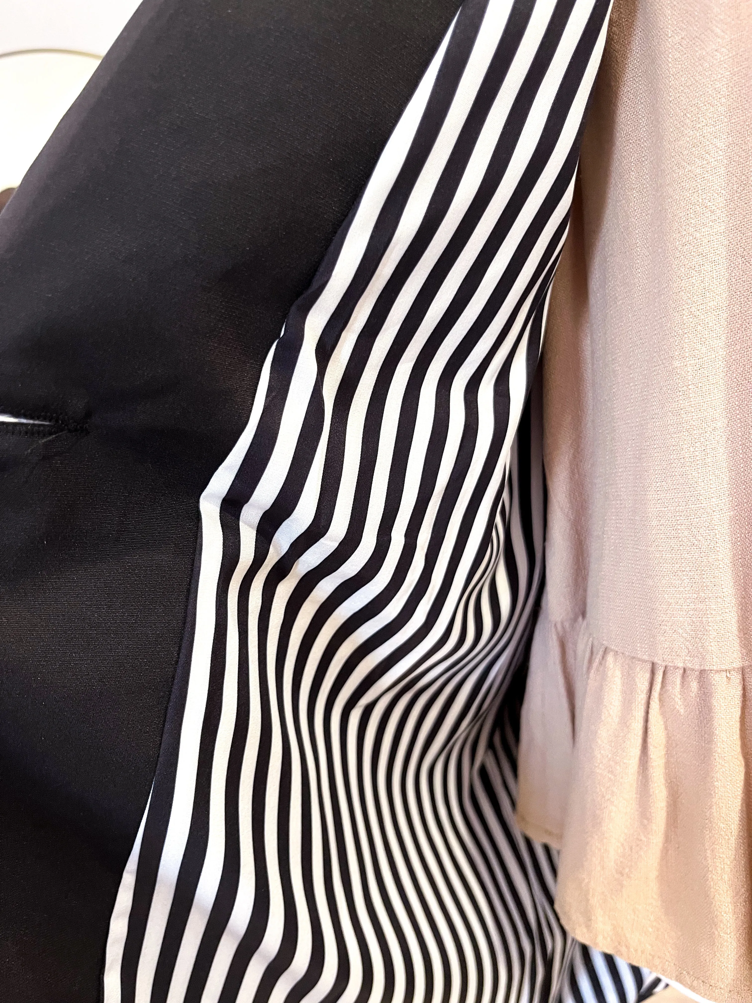 ETA 10/18 - Solid Black Single Button Blazer
