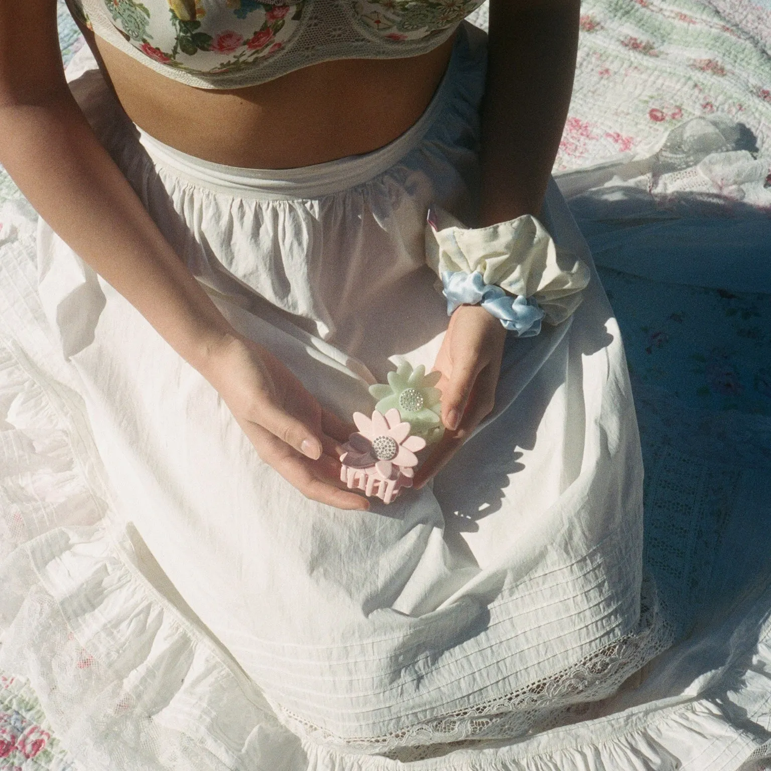 Linen Printed Scrunchie in Honey Butter