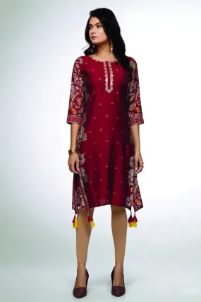 Maroon Mirror, Sequins and Zari work with Digital Print Knee Length Kurti