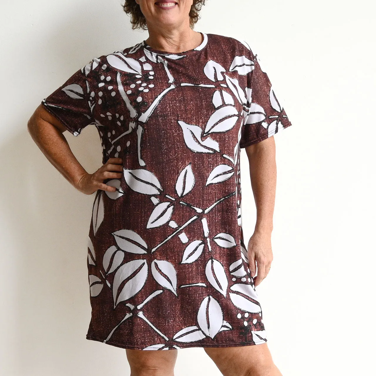 Sporty Plus Size T-shirt Dress - Island Leaves