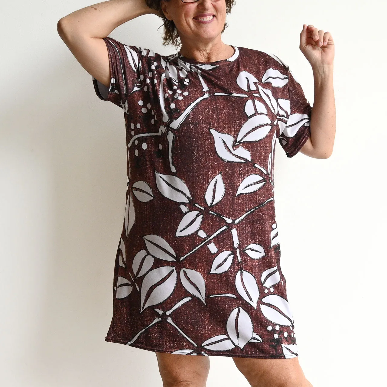 Sporty Plus Size T-shirt Dress - Island Leaves