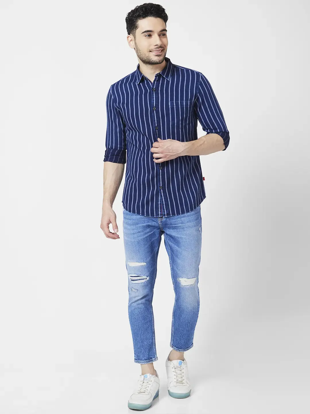 Spykar Men Indigo Blue Cotton Slim Fit Full Sleeve Striped Shirt