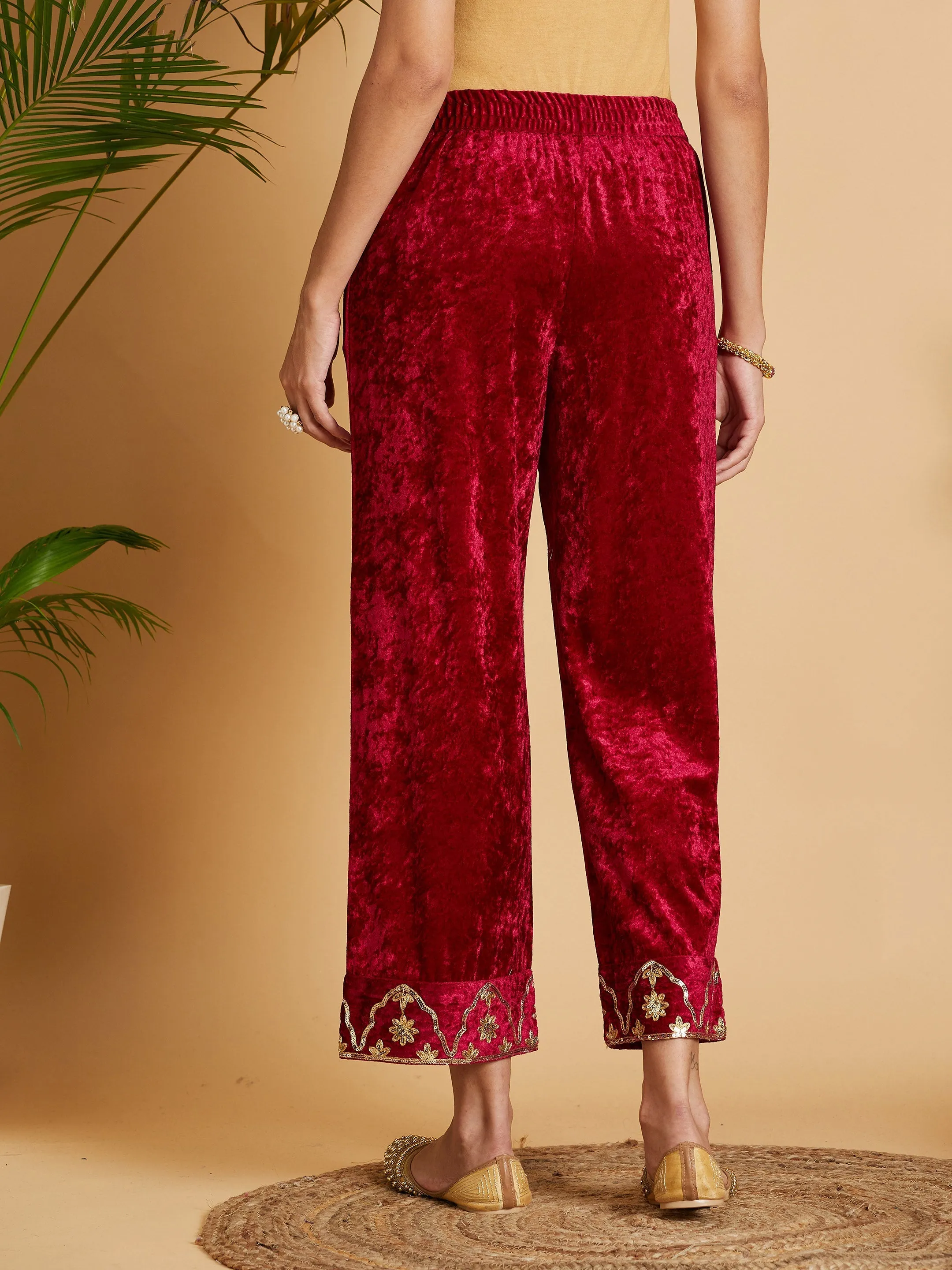 Women Fuchsia Velvet Embroidered Straight Pants