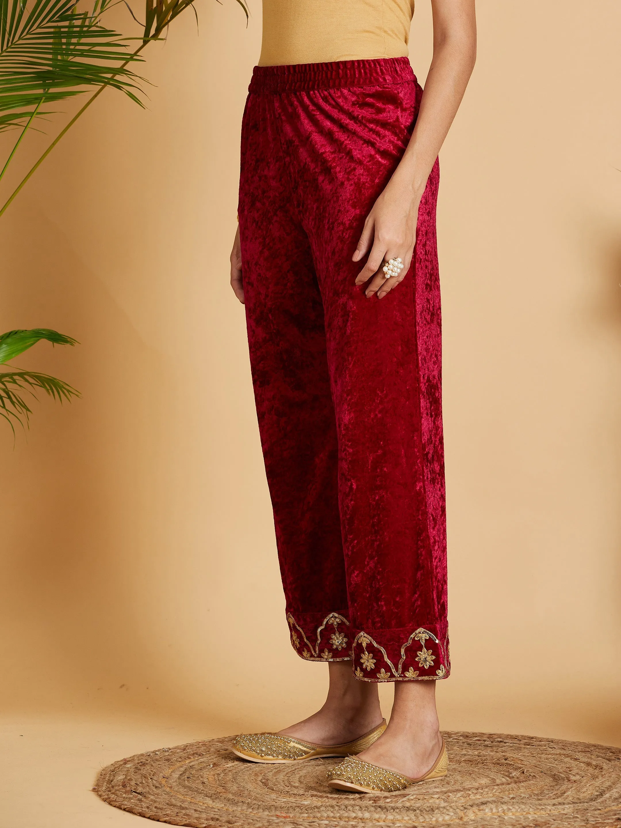 Women Fuchsia Velvet Embroidered Straight Pants